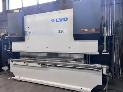 PIEGATRICE 220T 4 MT 9ASSI